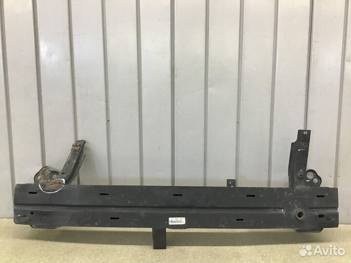 Усилитель переднего бампера Kia Picanto 2017