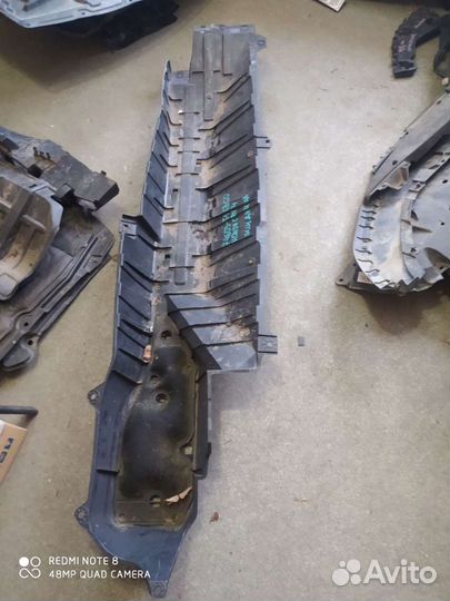 Honda CR-V защита днища и кузовной ремонт