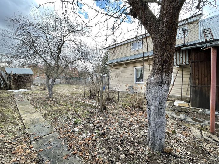 Дом 144,3 м² на участке 4,7 сот.