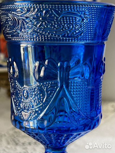 Винные бокалы