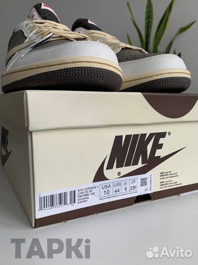 Travis Scott x Air Jordan 1 Low Reverse Mocha