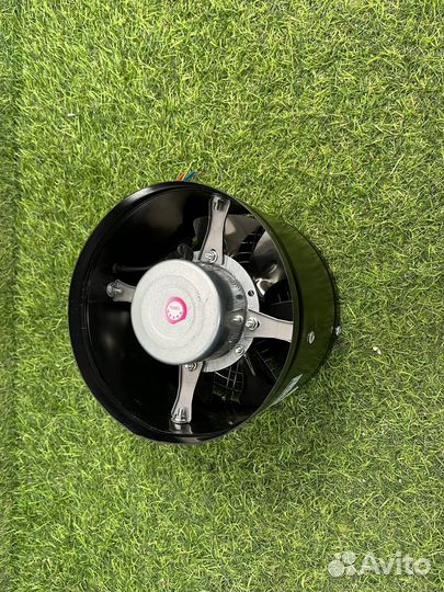 Односторонний вытяжной вентилятор с сеткой, 200мм