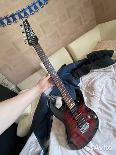 Электро гитара ibanez + комбоусилитель NUX