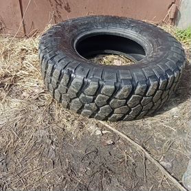 Bfgoodrich Mud-Terrain T/A KM2 285/75 R16 H