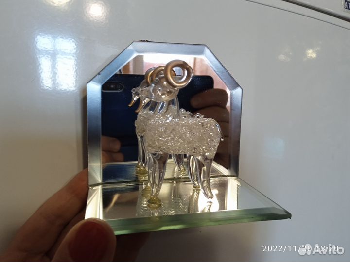 Статуэтка козерога