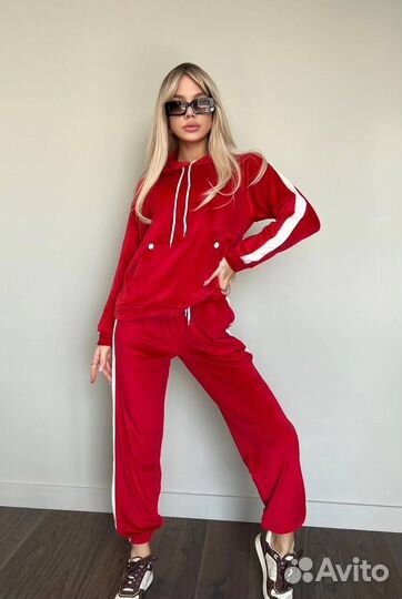 Спортивный костюм женский бархатный