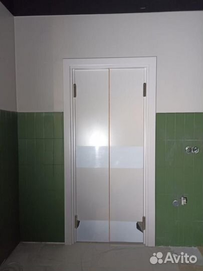 Двустворчатая Дверь маятниковая для ресторана