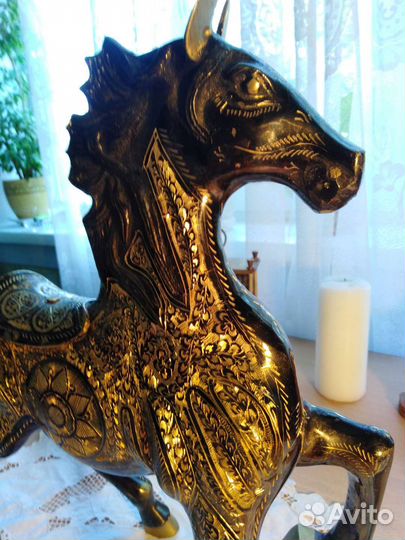 Статуэтка коня, лошади