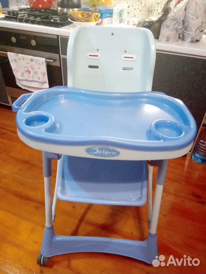 Стул для кормления