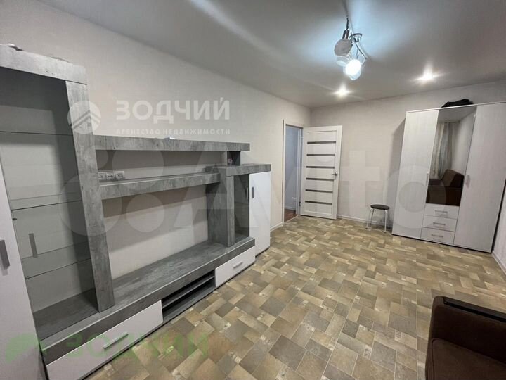 2-к. квартира, 43,7 м², 2/5 эт.