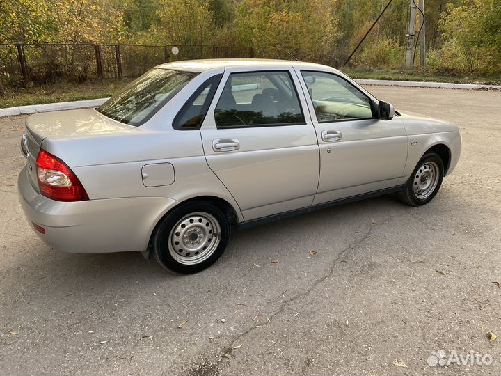 LADA Priora 1.6 МТ, 2011, 140 000 км