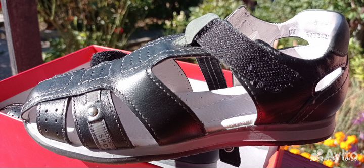 Сандалии elegami