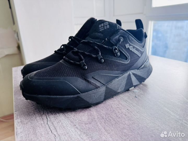 Кроссовки columbia