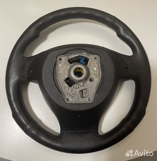 Руль BMW F10 с обогревом и Airbag