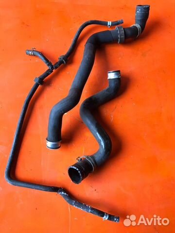 Патрубок системы охлаждения Mercedes Benz Ml 350