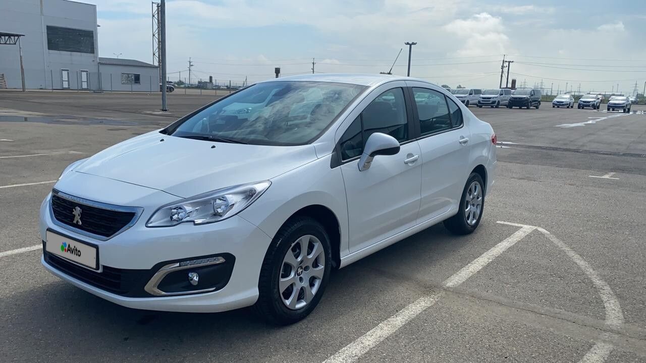 Peugeot 408: фото владельца