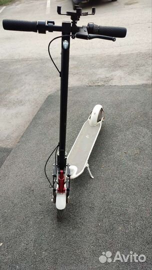 Электросамокат Yokamura i8