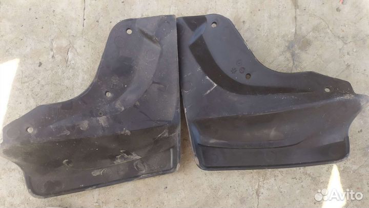 Брызговики kalina, передние