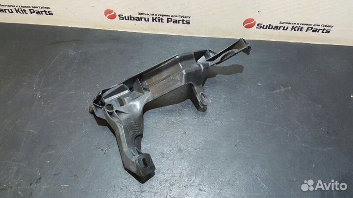 Кронштейн переднего бампера Porsche Cayenne 957