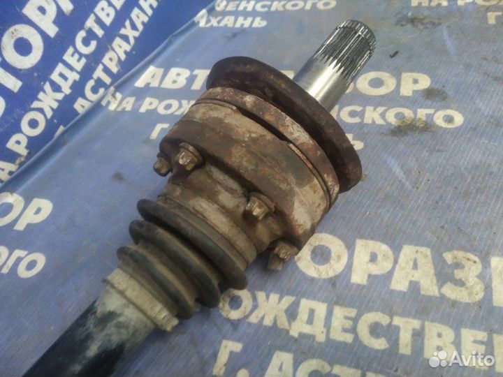 Задний левый привод Bmw E65 седан N62B44 2004