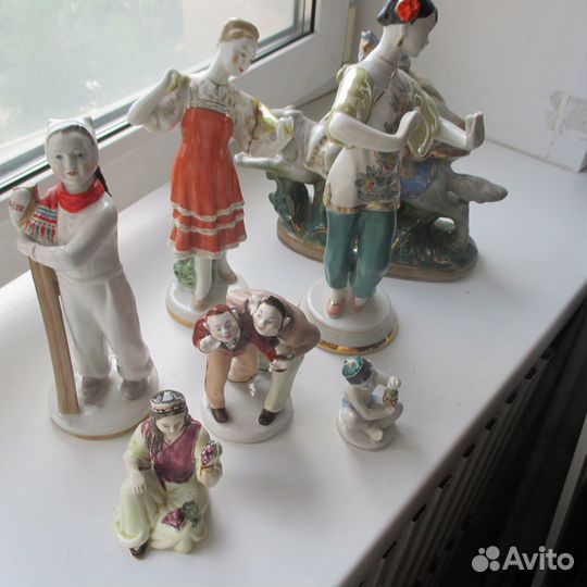 Советские фарфоровые статуэтки под реставрацию