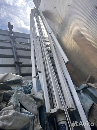 Каркас уличного зонта с основанием