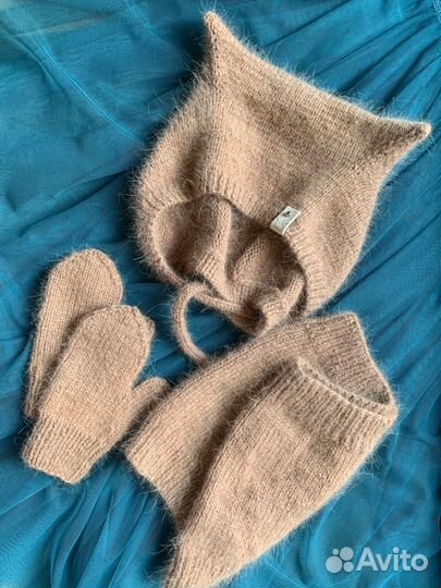 Комплект для Марии- шапочка, снуд, варежки