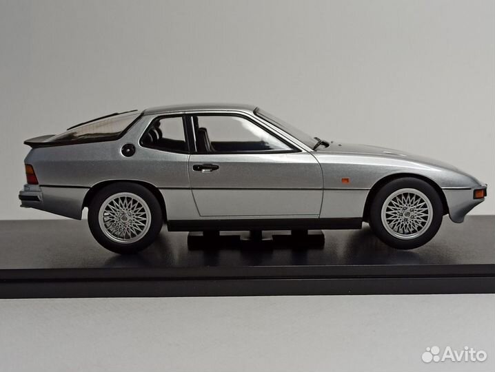 Porsche 924 Turbo - 1986 Kk Scale 1:18