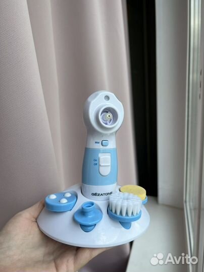 Аппарат для вакуумной чистки и массажа лица