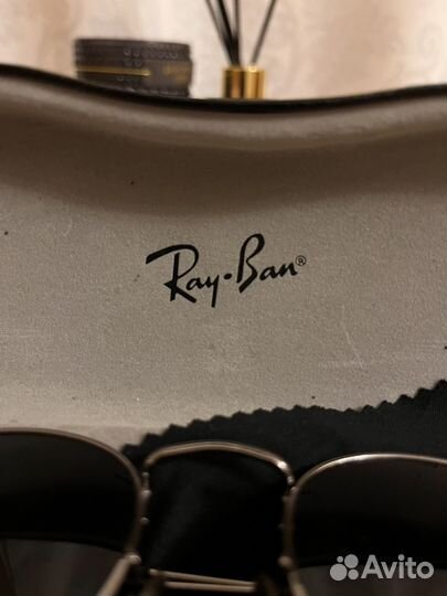 Солнечные очки женские