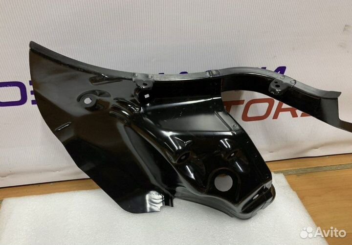 Hyundai Solaris 2 суппорт фонаря задний левый