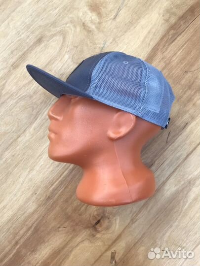 Hollister бейсболка