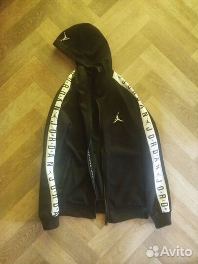 Кофта на молнии jordan
