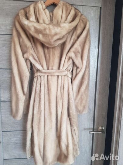 Шуба норковая, р-р 46