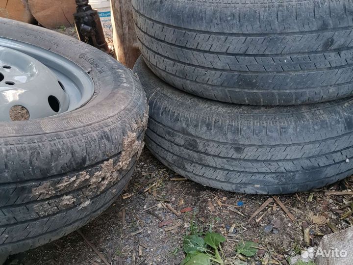 Continental Conti4x4Contact 215/65 R16