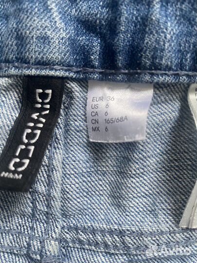 Джинсовые шорты 42-44 размера HM