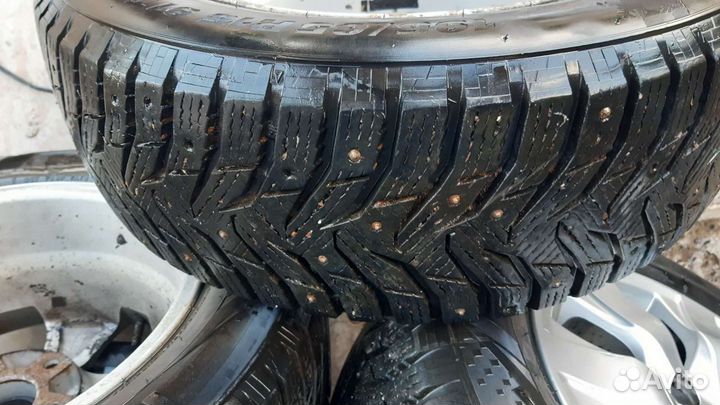 Kumho WinterCraft Ice WI31 195/65 R15