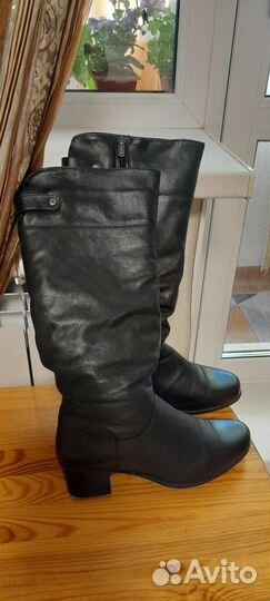 Сапоги женские Янита Финляндия р39 состояние новых