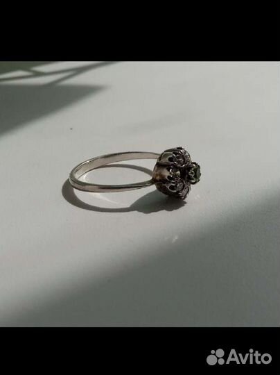 Серебряное кольцо, брошь