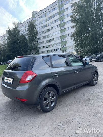 Kia Ceed 1.6 AT, 2011, 264 621 км