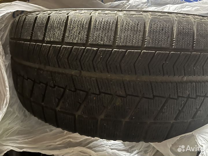 Bridgestone 613V 205/55 R16