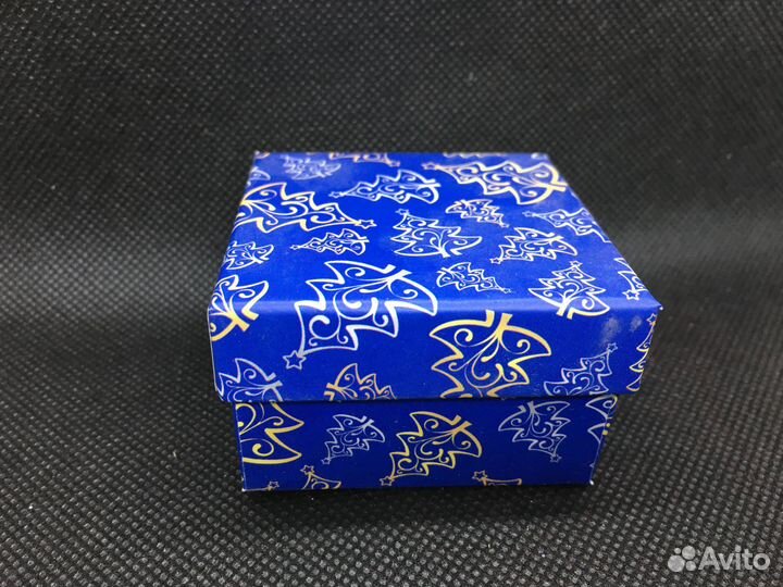 Футляр-коробочка для ювелирных изделий