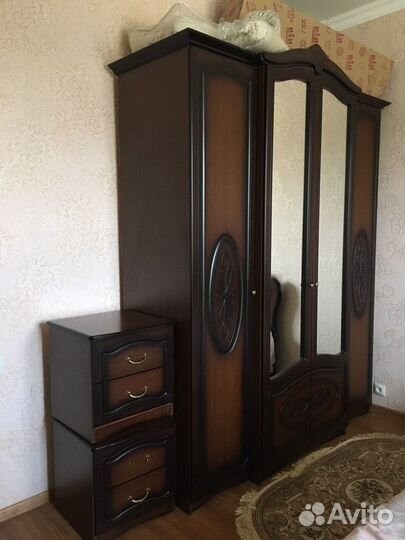 Спальный гарнитур бу