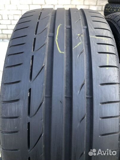 Bridgestone Potenza S001 245/40 R20