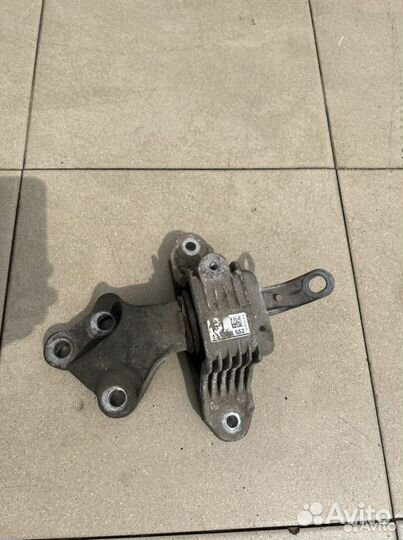 Подушка АКПП Chevrolet Круз