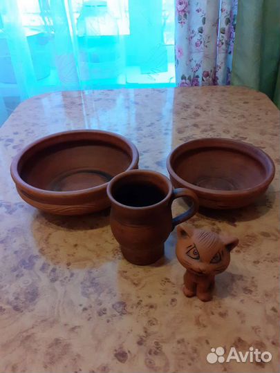 Бутыль для вина. тарелки глина