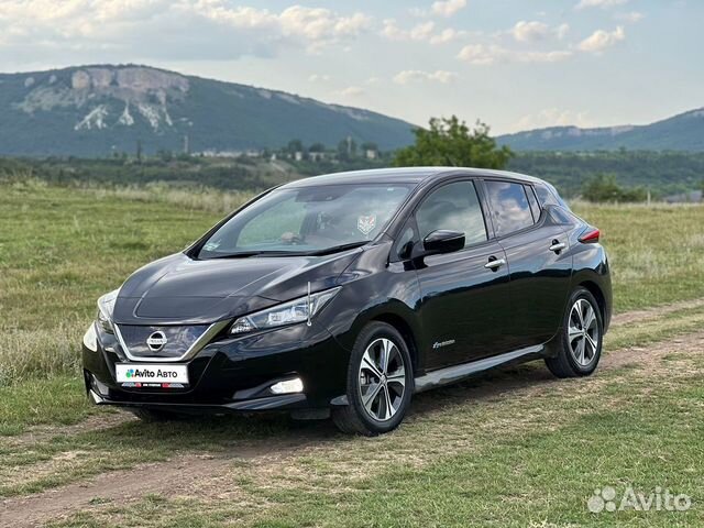 Nissan Leaf AT, 2017, 116 000 км с пробегом, цена 1480000 руб.