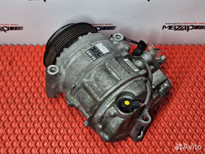 Компрессор кондиционера Mercedes W447