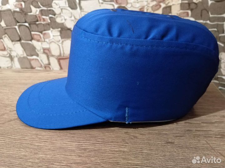 Кепка каска