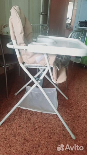 Стульчик для кормления